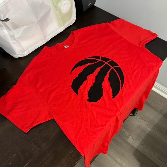 Red T-Shirt with Raptors Logo - Picture 1 of 4